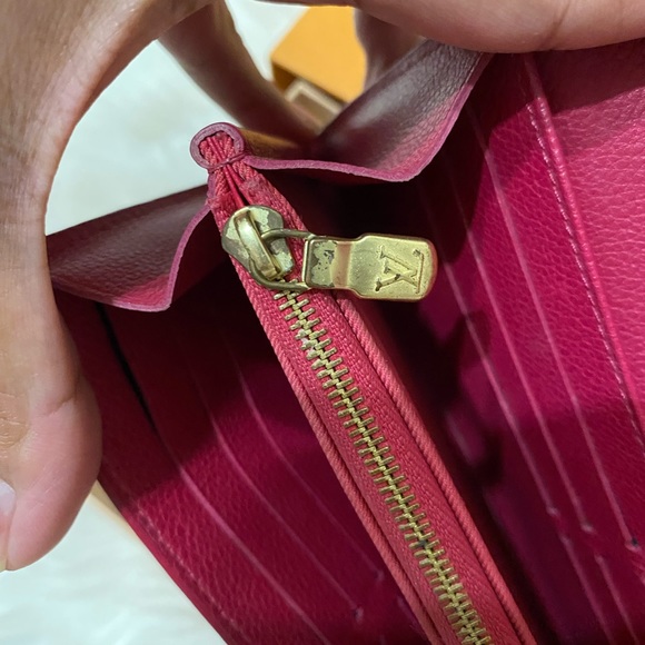 Authentic Louis Vuitton Fusha wallet - Picture 7 of 14
